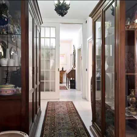 Maison Bra 17 *