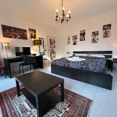 Maison Bra 17 *